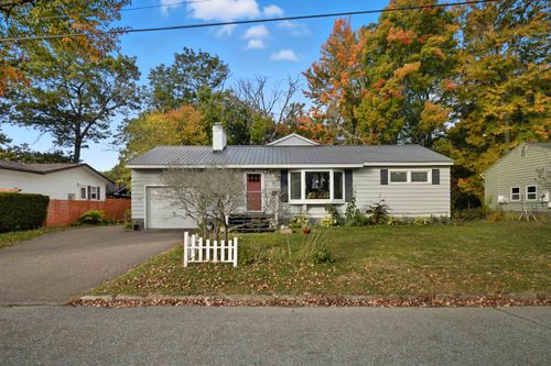 3 Duval St, South Burlington, VT, 05403-5916 | Card Image