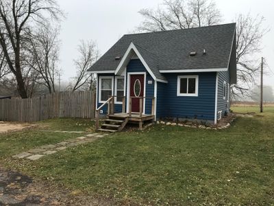 103 4th Street Nw, House other with 3 bedrooms, 1 bathrooms and null parking in Bertha MN | Image 2