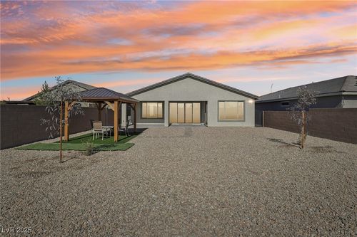 2255 Woodbluff Ave, North Las Vegas, NV, 89086-2004 | Card Image