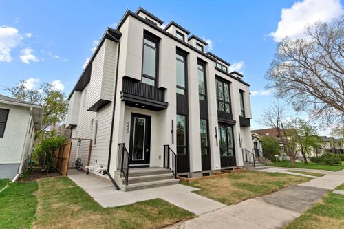 456 22 Ave Nw, Calgary, AB, T2M1N3 | Card Image