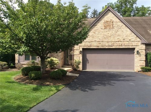 2931-2931 Glaston Oaks Ct, Toledo, OH, 43617-1300 | Card Image