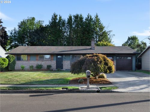 1890 Nw 6th Dr, Gresham, OR, 97030-6670 | Card Image