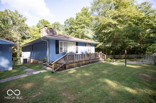 1343 Fair Oaks Ct, North Vernon, IN, 47265-8666 | Card Image