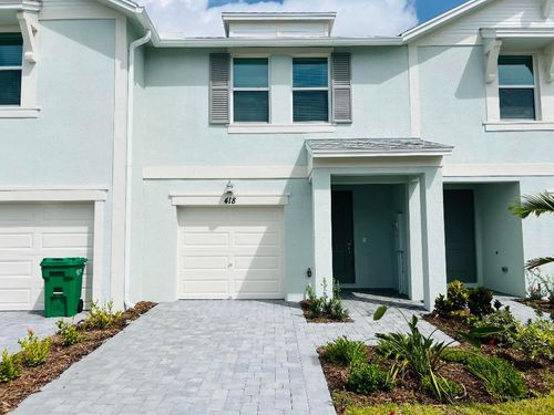 418 Salisbury Cir, Fort Pierce, FL, 34982-3926 | Card Image