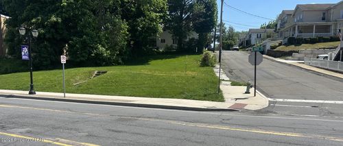290 Main St, Pittston, PA, 18640-2338 | Card Image