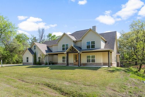 1932 E Line Ave, Sapulpa, OK, 74066-3732 | Card Image