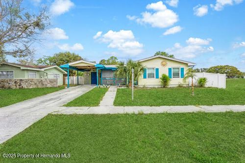 4544 Cynthia Ln, SPRING HILL, FL, 34606-1719 | Card Image