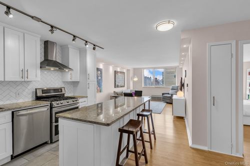 29d-345 E 93rd St, New York, NY, 10128-5541 | Card Image