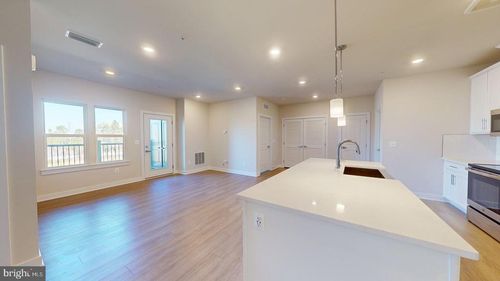 2q-12850 Mosaic Park Way, HERNDON, VA, 20171 | Card Image