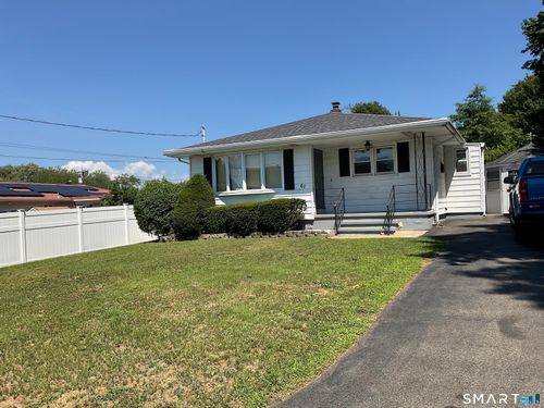 61 Rockview Rd, East Haven, CT, 06512-3818 | Card Image