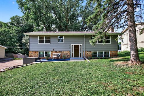 6080 Bartlett Blvd, Mound, MN, 55364-9506 | Card Image