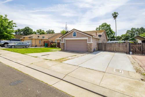 4370 Christian Life Way, Stockton, CA, 95212 | Card Image