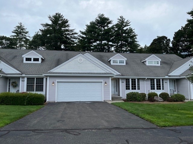 Pinehurst Dr, East Longmeadow, MA 01028