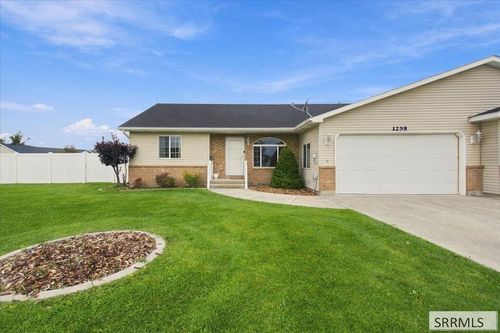 1298 Jackson Dr, Ammon, ID, 83406-4568 | Card Image