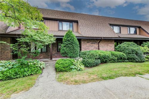 15-285 Sandowne Dr, Waterloo, ON, N2K2C1 | Card Image
