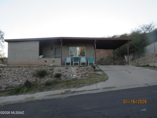 2423 N Calle Culiacan, Nogales, AZ, 85621-3426 | Card Image