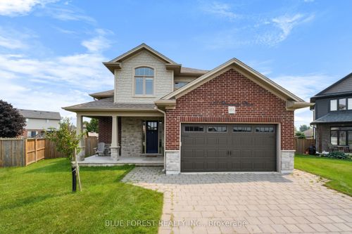 155 Wintermute Crt, Belmont, ON, N0L1B0 | Card Image