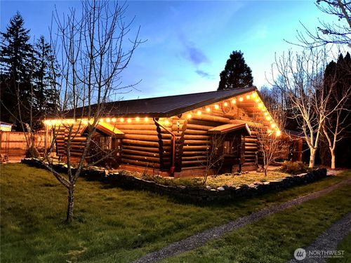 30508 223rd Ave Ne, Arlington, WA, 98223-4304 | Card Image