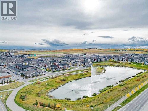 16 Yorkville Landing Sw, Calgary, AB, T2X5H6 | Card Image