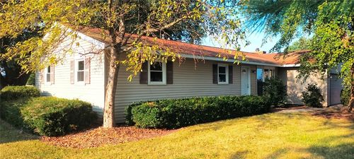 17 Roley Ests, Sullivan, IL, 61951-6915 | Card Image