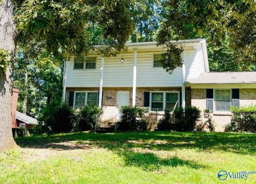 1902 Forney Dr Nw, Huntsville, AL, 35816-1208 | Card Image