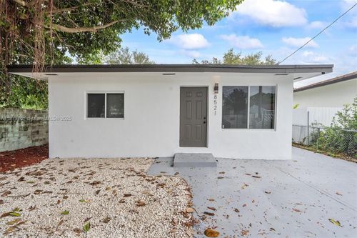 8521 Nw 15th Ave, Miami, FL, 33147-4321 | Card Image