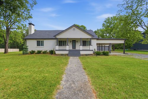 3520 W Jefferson Pike, Murfreesboro, TN, 37129-7401 | Card Image