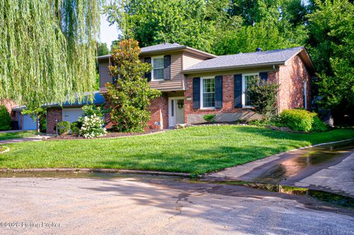1707 Calder Ct, Louisville, KY, 40205-2741 | Card Image