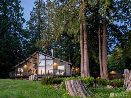 5915 Cedar Dr, Bow, WA, 98232-9655 | Card Image
