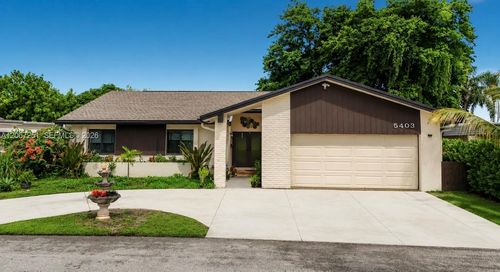 5403 Bayberry Ln, Tamarac, FL, 33319-3126 | Card Image