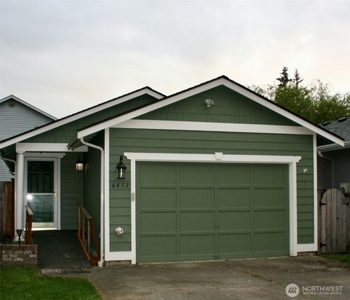 6412 79th Pl Ne, Marysville, WA, 98270-6209 | Card Image