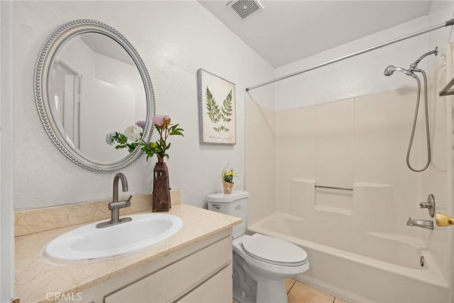APT-2 - 915 Carob Way, Condo with 3 bedrooms, 3 bathrooms and 2 parking in Montebello CA | Image 21
