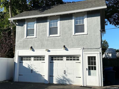 1-157 Clinton Ave, Huntington, NY, 11743-2634 | Card Image