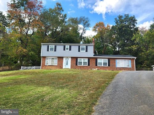 609 Mountain St, ENOLA, PA, 17025-1608 | Card Image