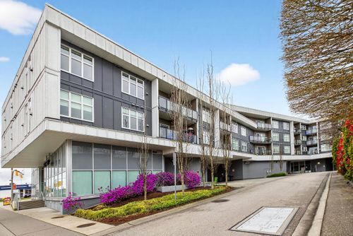 215-6283 Kingsway, Burnaby, BC, V5J0H3 | Card Image