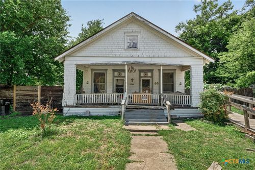 1210 S 5th St, Temple, TX, 76504-5735 | Card Image