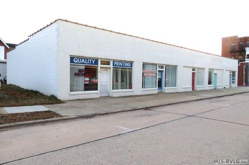 15 E. 11th Street, Roanoke Rapids, NC, 27870 | Card Image