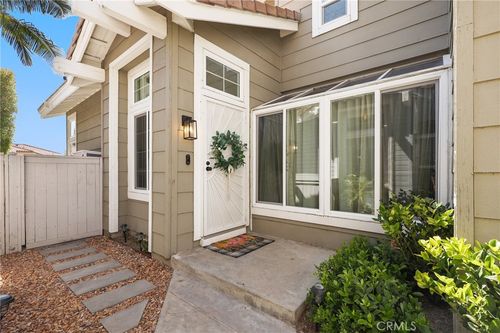 2332 Aspen St, Tustin, CA, 92782 | Card Image