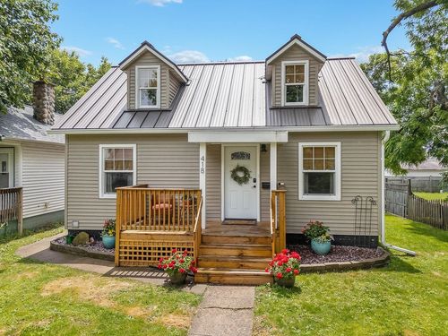 418 6th Street, Baraboo, WI, 53913 | Card Image
