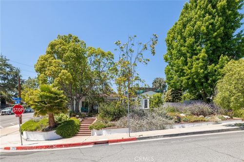 1701 Pier Ave, Santa Monica, CA, 90405 | Card Image