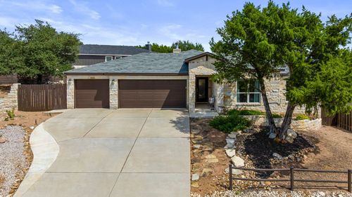 3605 Bunyan Cir, Lago Vista, TX, 78645-7126 | Card Image