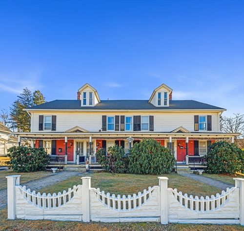 29 Charlton St, Oxford, MA, 01540-2100 | Card Image