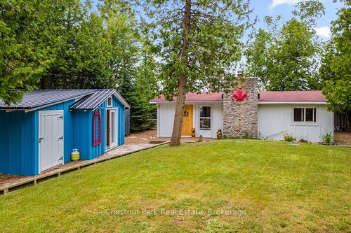 21 Indian Harbour Rd, Tobermory, ON, N0H2R0 | Card Image