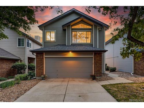 2212 S Nome Ct, Aurora, CO, 80014-4916 | Card Image