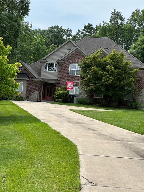1338 Craig Dr, Kirkwood, MO, 63122-5511 | Card Image