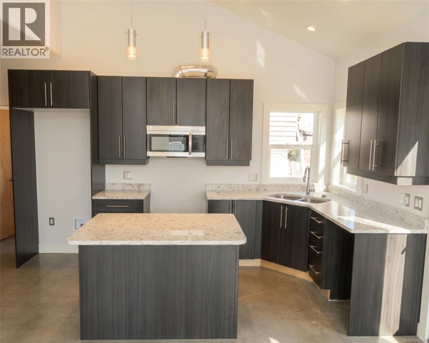 Residential in Duncan 4