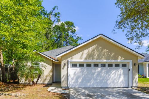 8281 Maple St, Jacksonville, FL, 32244-1128 | Card Image
