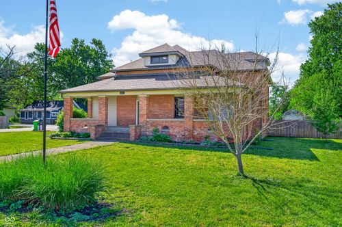 601 W Pearl St, Trafalgar, IN, 46181-9712 | Card Image