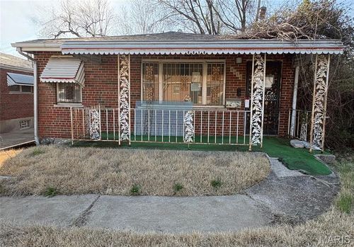 4414 Dryden Avenue, St Louis, MO, 63115 | Card Image