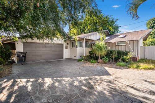10581 Alderson Ave, Garden Grove, CA, 92840-1201 | Card Image